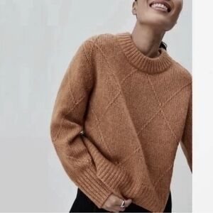 Everlane Women's Tan Sweater